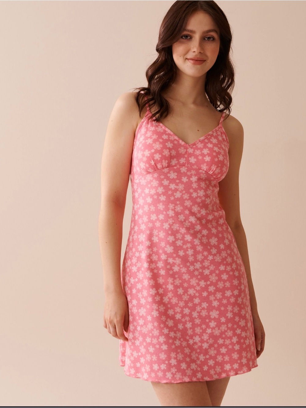 4 for $30-Y2K- La Vie En Rose Women’s Pink Floral V Neck Dress Adjustable Straps